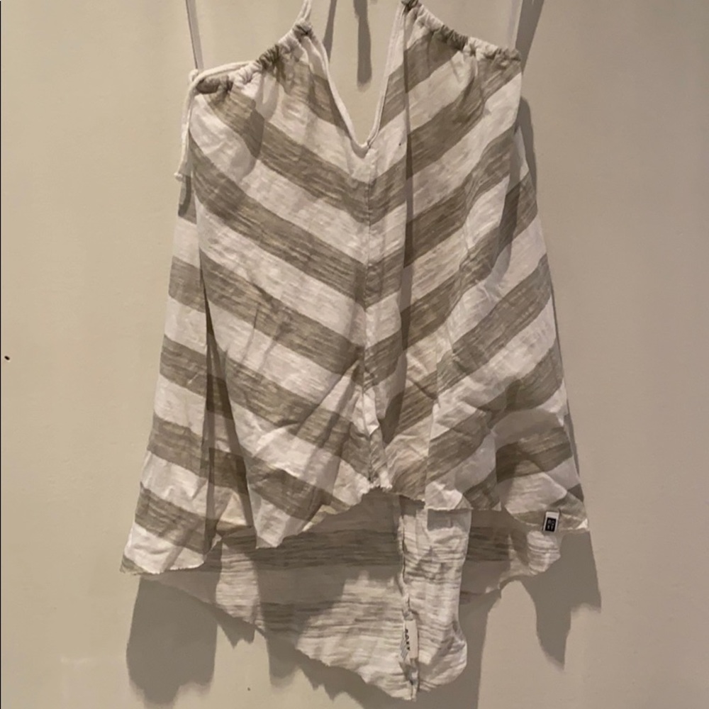 Roxy Top